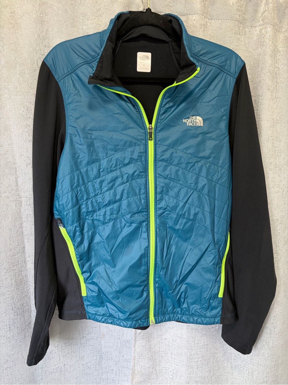 The North Face Men’s Teal Hybrid Jacket with Black Sleeves and Lime Trim - Picture 3 of 11